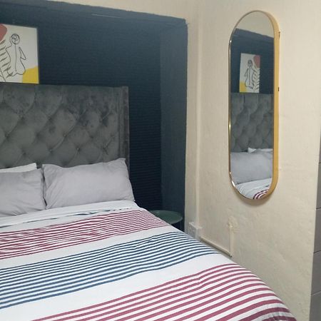 Comfort Place 4 Претория Экстерьер фото